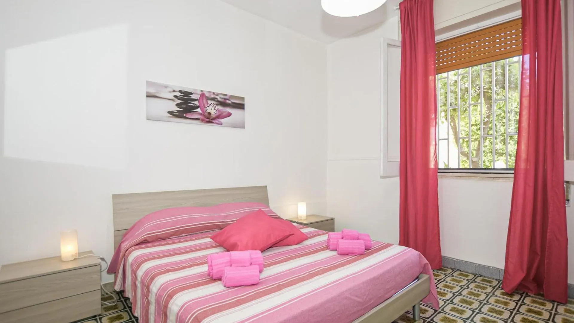 Cozy Home In Marina Di Ragusa With Kitchenette Holiday home