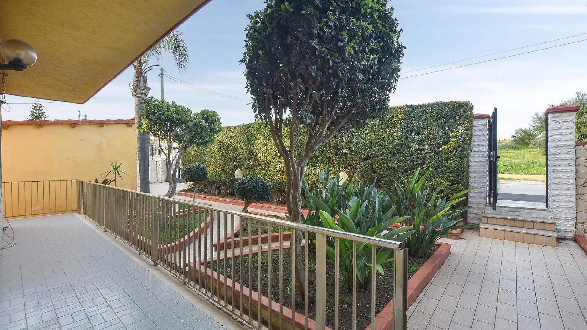 Holiday home Cozy Home In Marina Di Ragusa With Kitchenette Italy